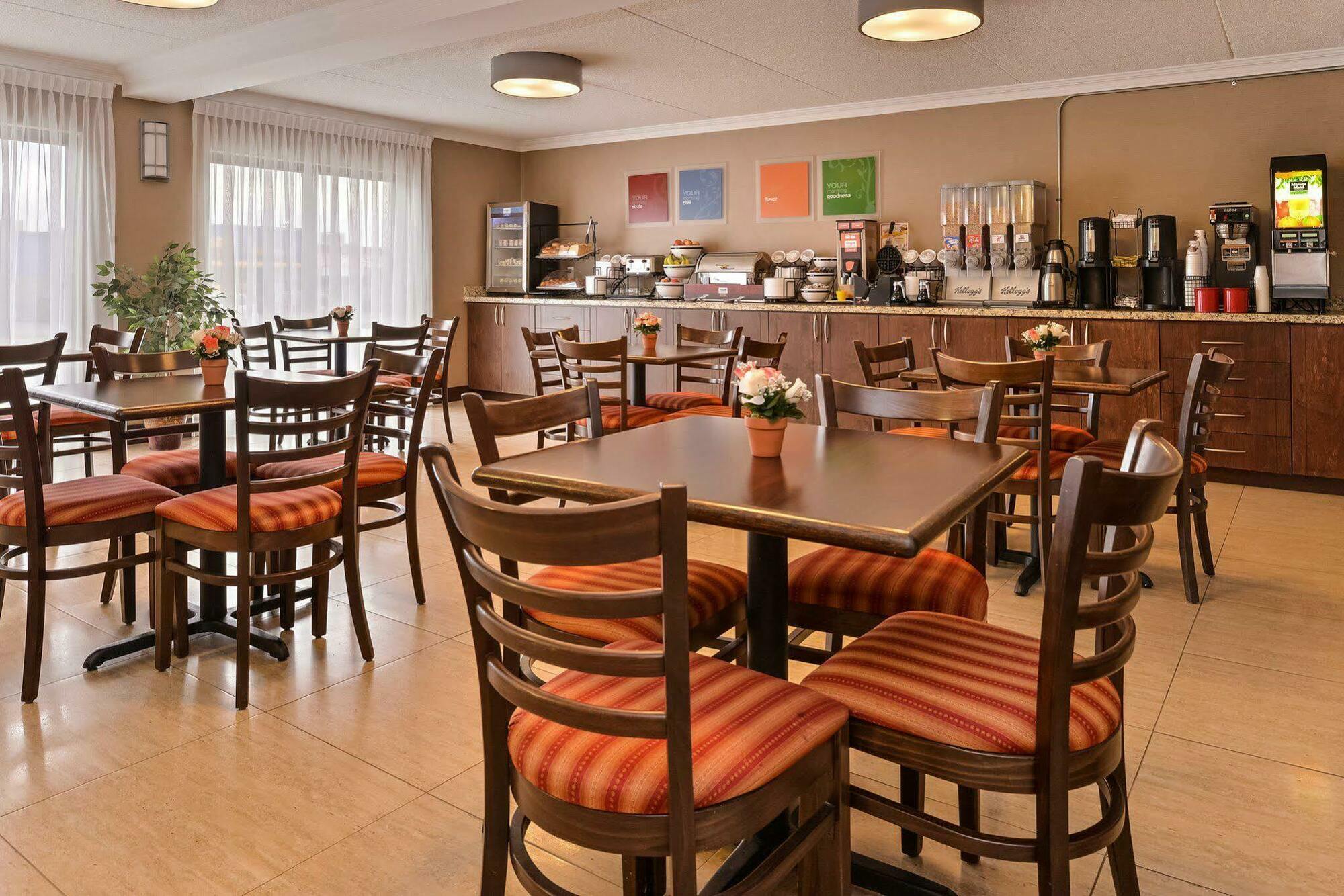 Comfort Inn Brampton Kültér fotó