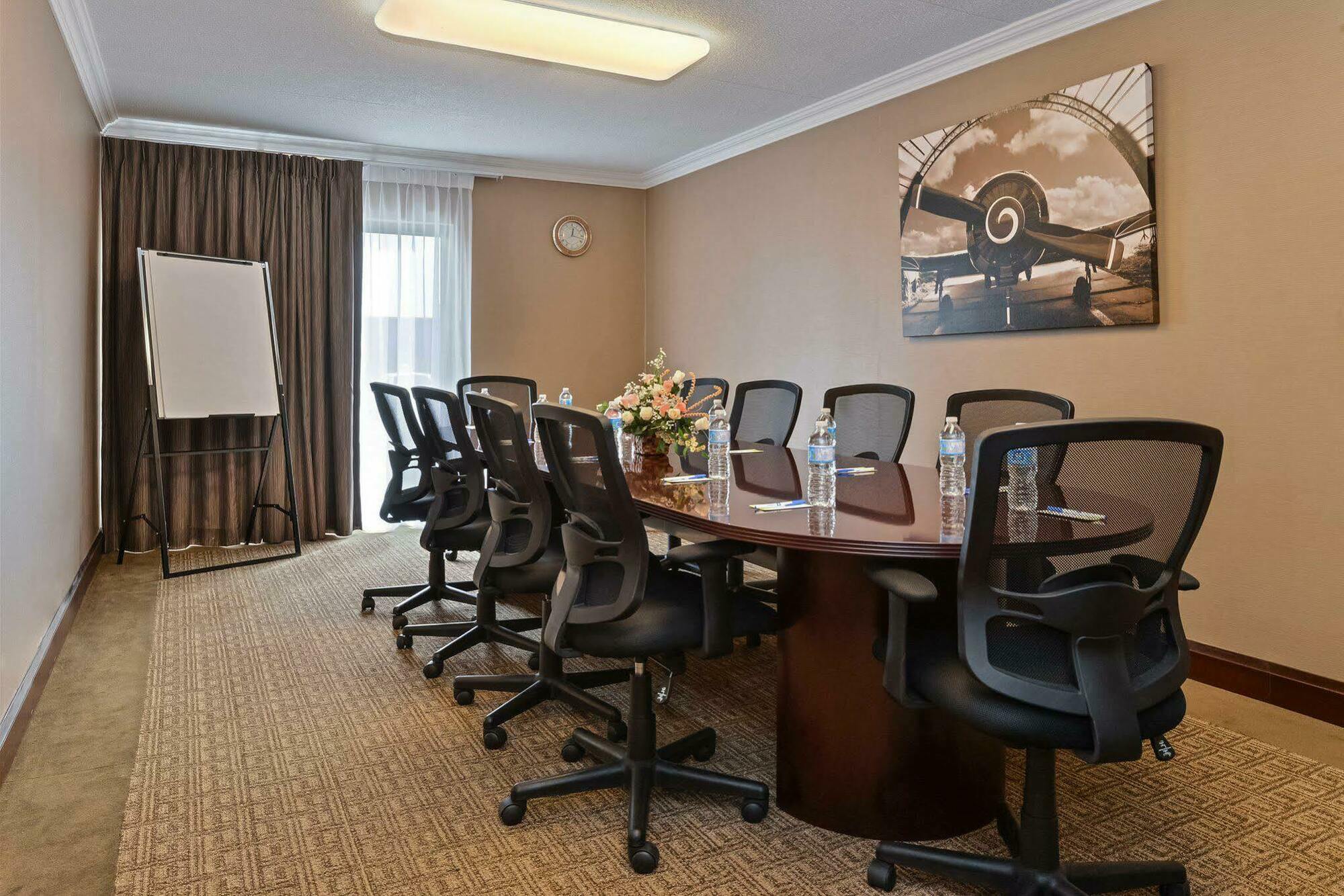 Comfort Inn Brampton Kültér fotó